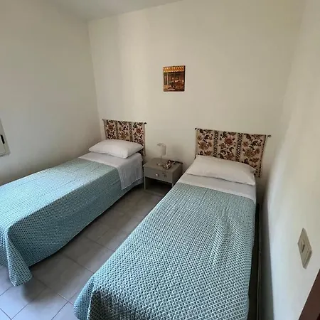 Putzurile House *